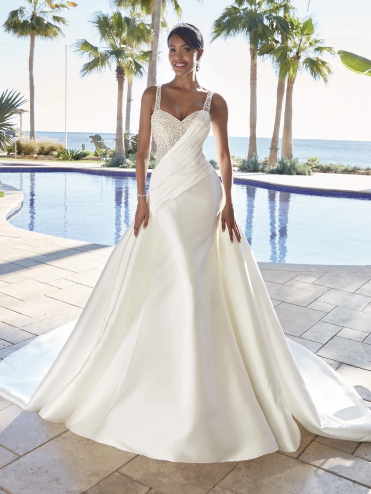 Demetrios 1253 #1 frontface vertical picture