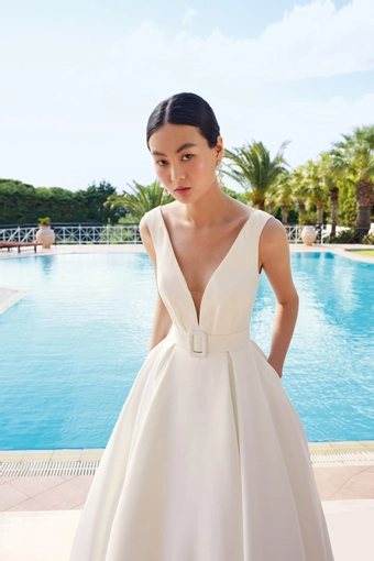 Demetrios 200149 #2 frontface vertical cropped thumbnail