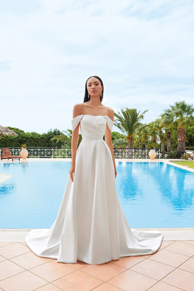 Demetrios 200151 #1 frontface vertical picture