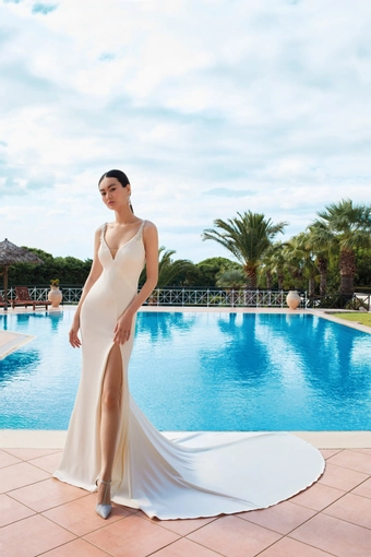 Demetrios 200152 #1 frontface vertical thumbnail