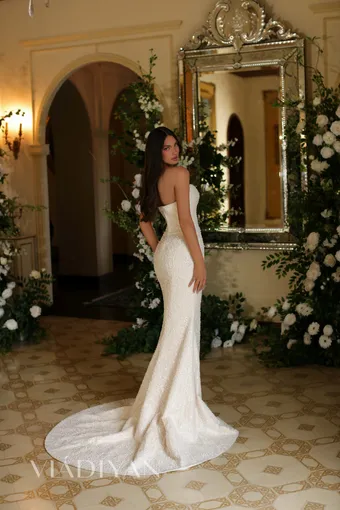 Vladiyan 2449 #2 default backface vertical thumbnail