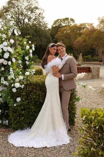 Vladiyan 2457 #1 frontface vertical thumbnail