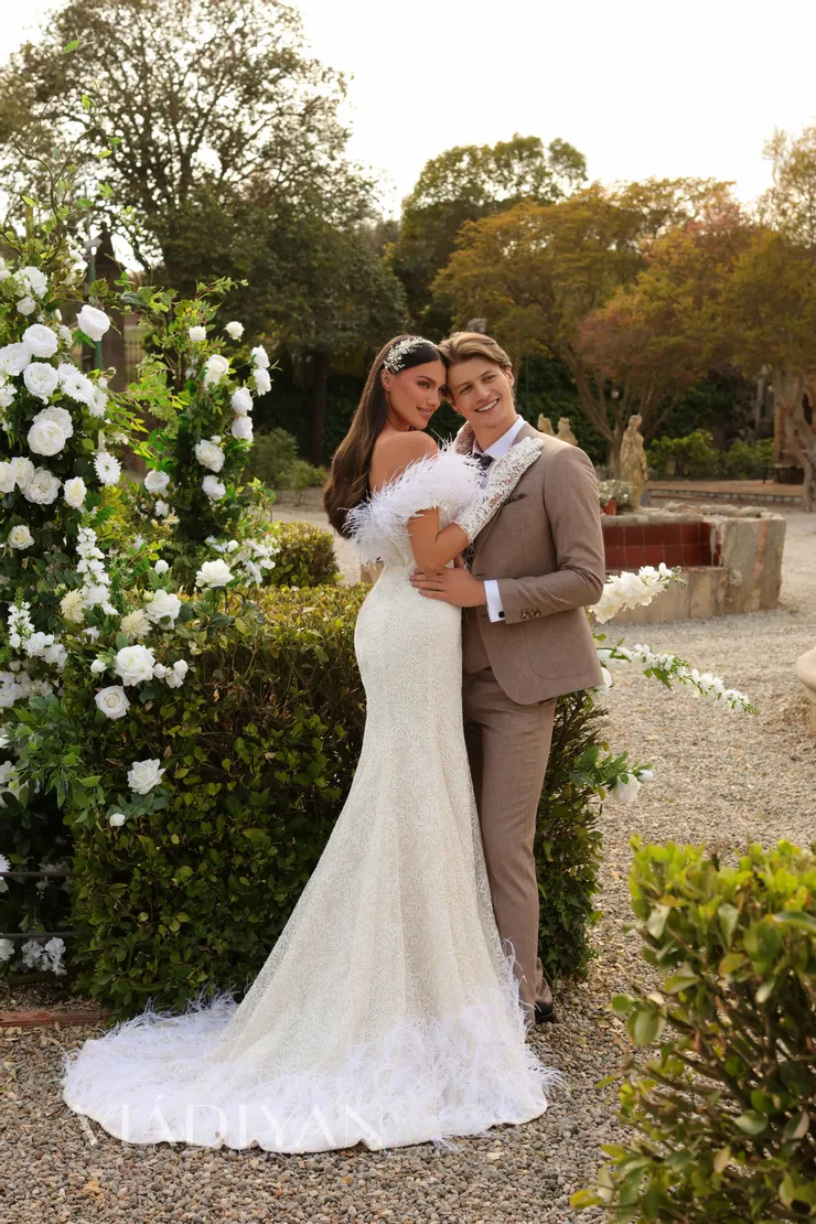 Vladiyan 2457 #1 frontface vertical picture