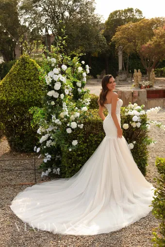 Vladiyan 2458 #1 default backface vertical thumbnail