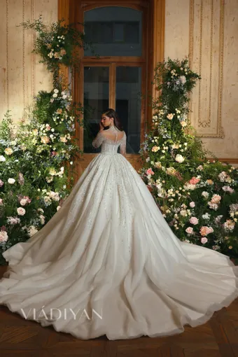 Vladiyan 2512 #2 default backface vertical thumbnail