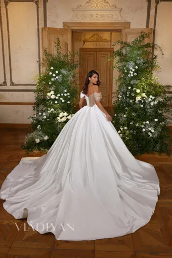 Vladiyan 2516 #2 vertical thumbnail