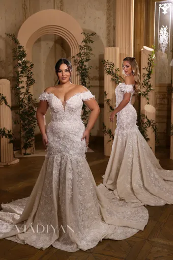 Vladiyan 2539 #2 default backface vertical thumbnail