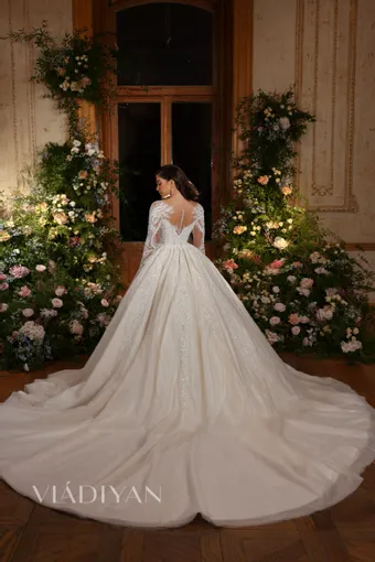 Vladiyan 2543 #2 default backface vertical thumbnail