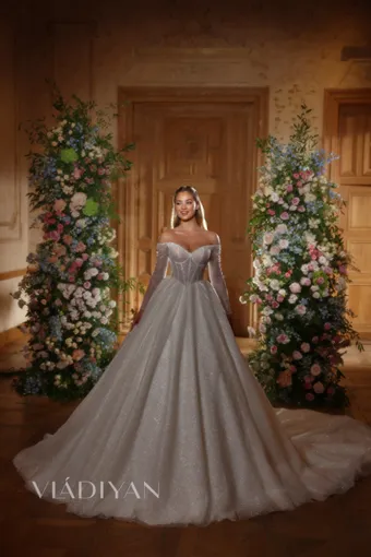 Vladiyan 2547 #1 frontface vertical thumbnail