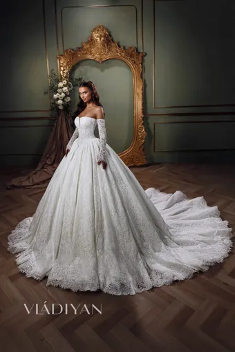 Vladiyan 2601 #0 default frontface vertical thumbnail