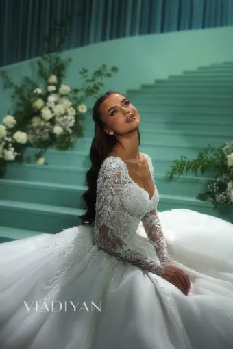 Vladiyan 2629 #2 vertical thumbnail