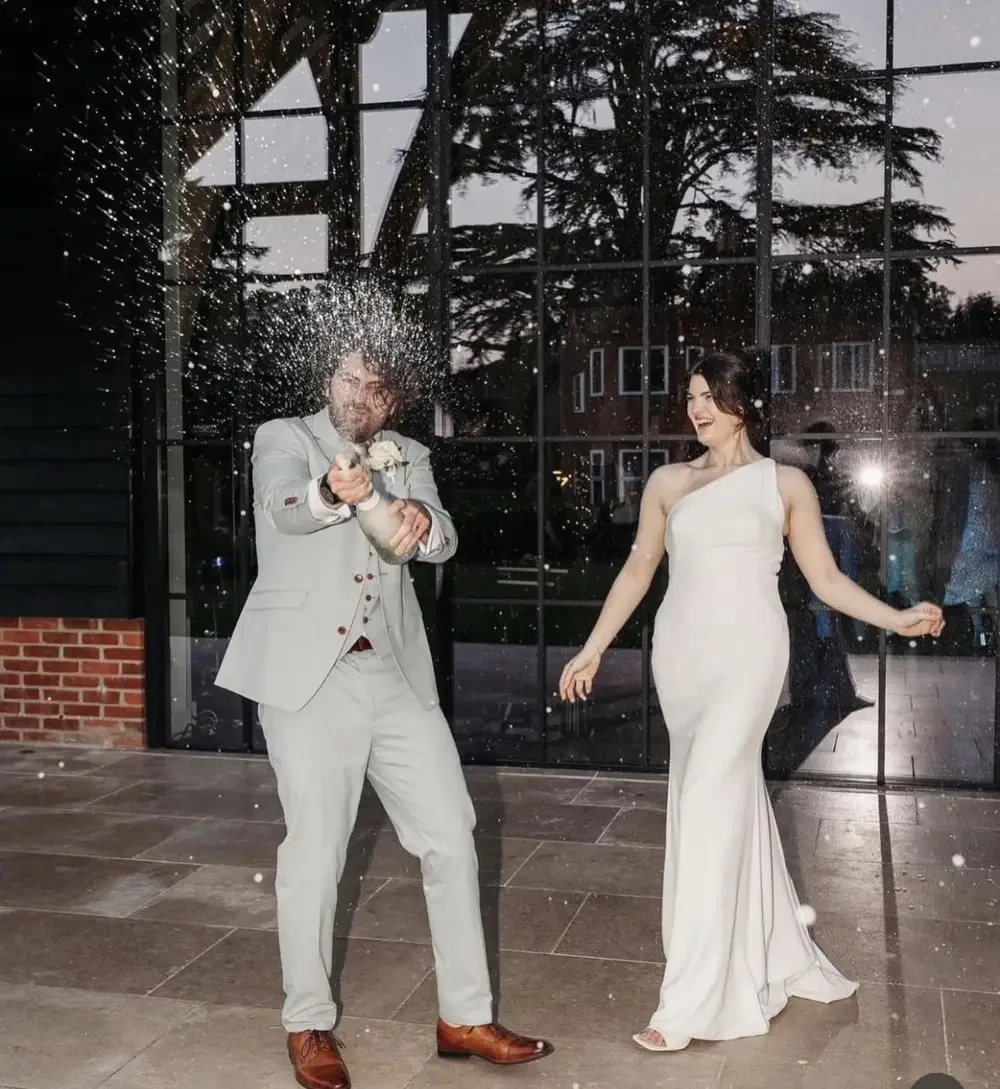 Gallery Image #slidesGrid20