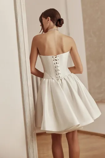 Victoria Soprano Blossom #1 default backface vertical thumbnail