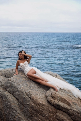 Yedyna Brigitte #2 vertical thumbnail