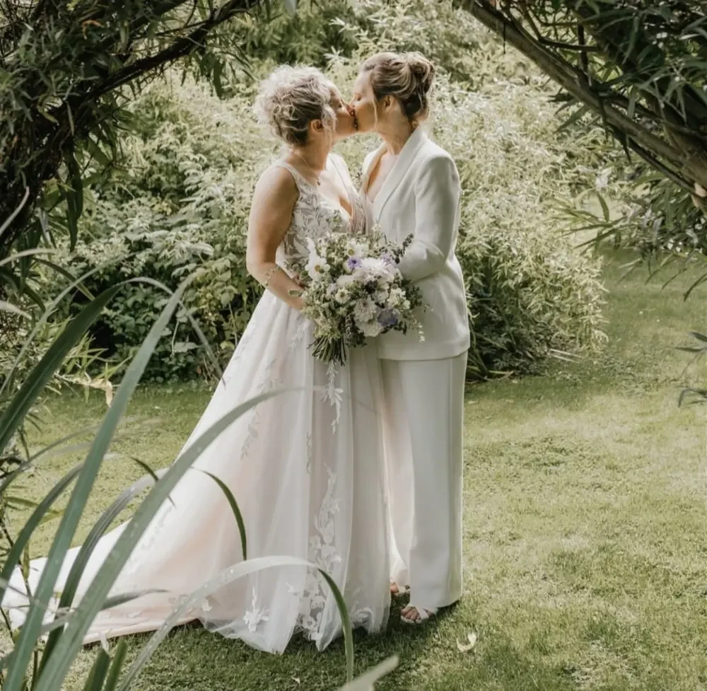 Gallery Image #slidesGrid38