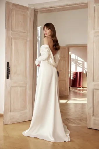 Victoria Soprano Carolina #1 default backface vertical thumbnail