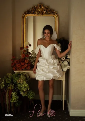 Fler Izotta #0 default frontface vertical thumbnail