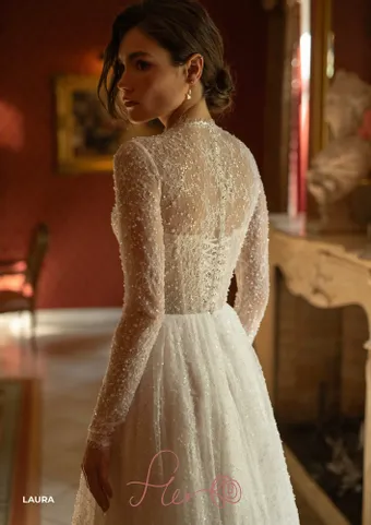 Fler Laura #2 backface vertical cropped thumbnail