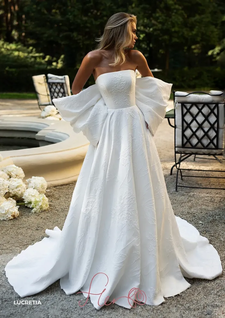 Fler Lucretia Default Thumbnail Image