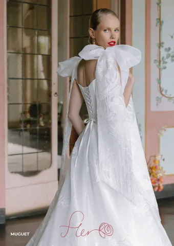 Fler Maguet #1 default backface vertical thumbnail