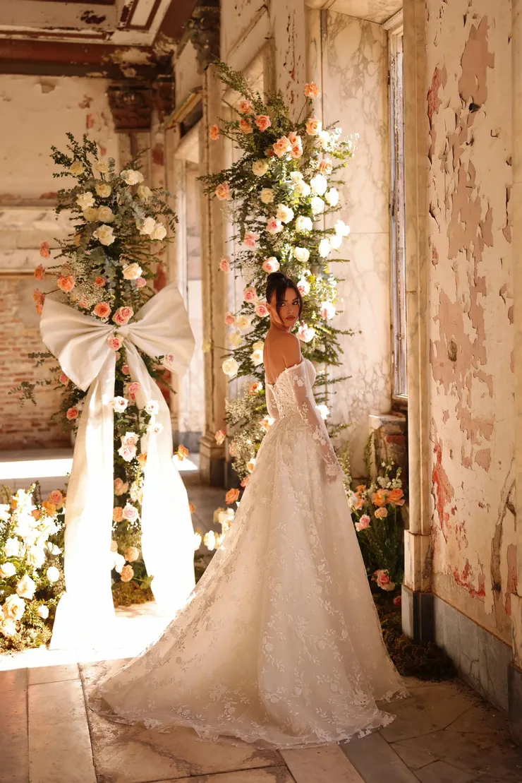 Victoria Soprano Medlin #1 default backface vertical picture