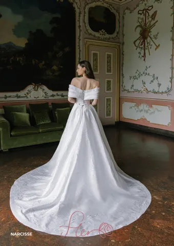 Fler Narcisse #2 default backface vertical thumbnail