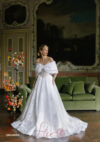 Fler Orchidee #1 frontface vertical thumbnail