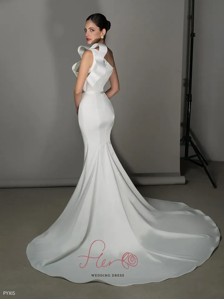 Fler Pyxis #1 default backface vertical picture