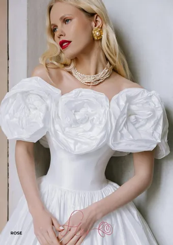 Fler Rose #2 frontface vertical cropped thumbnail