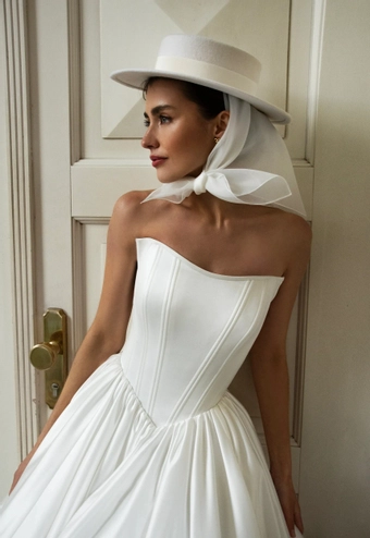 Fler Saragosa #4 frontface vertical cropped thumbnail